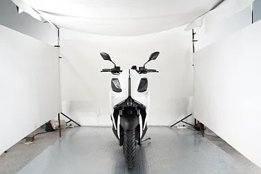 Скутер X-MOTORS CYCLONE PRO